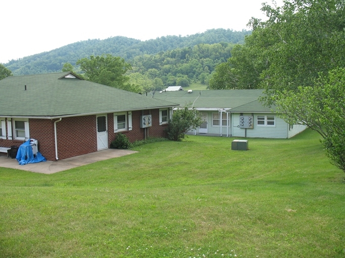 Building Photo - Hot Springs Apartments