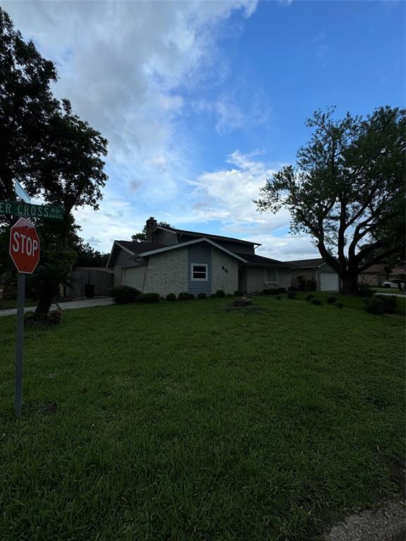 Building Photo - 8630 Rivercross Rd