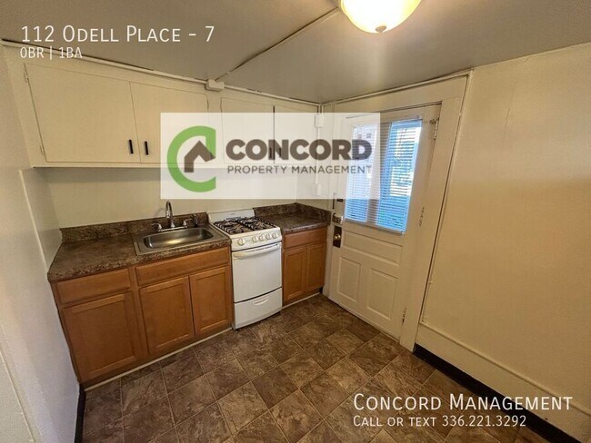 Foto del edificio - 112 Odell Pl