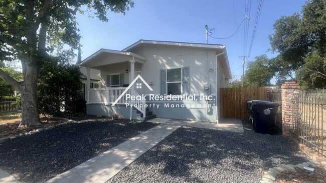 Building Photo - Brand New Sacramento 3bd/2ba Home!