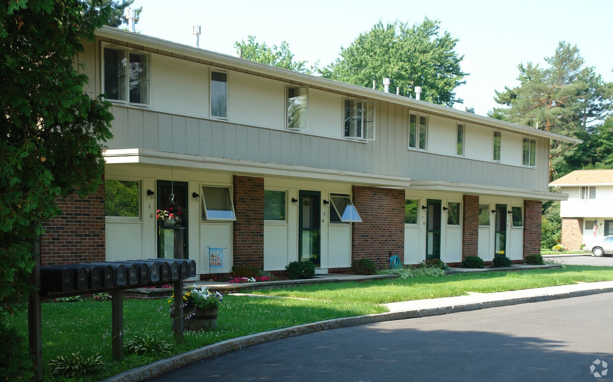 150 Kasson Rd, Camillus, NY 13031 Apartments in Camillus, NY