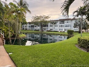Building Photo - 5171 W Oakland Park Blvd