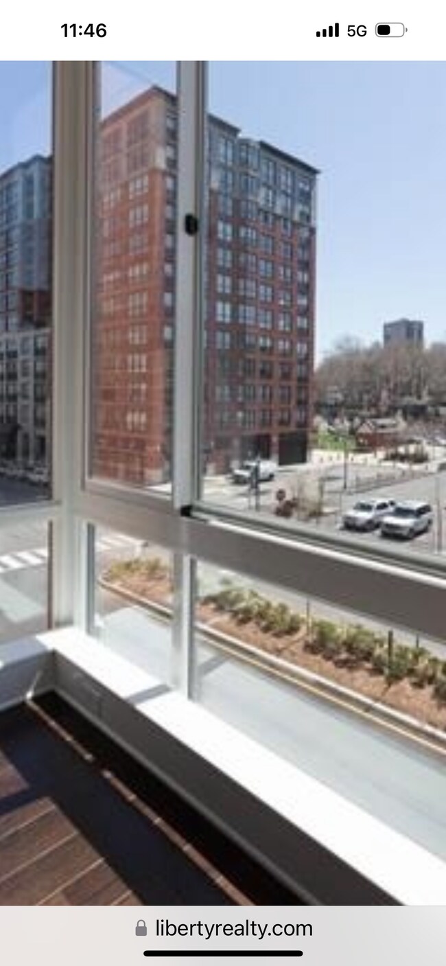 Foto del edificio - 1100 Maxwell Ln
