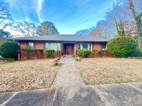 Building Photo - 308 Fifth St