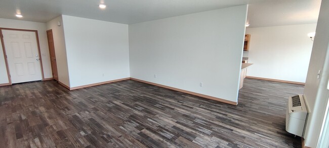 Building Photo - 147