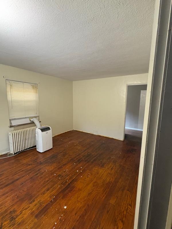 Foto del edificio - 14 W Victory Dr