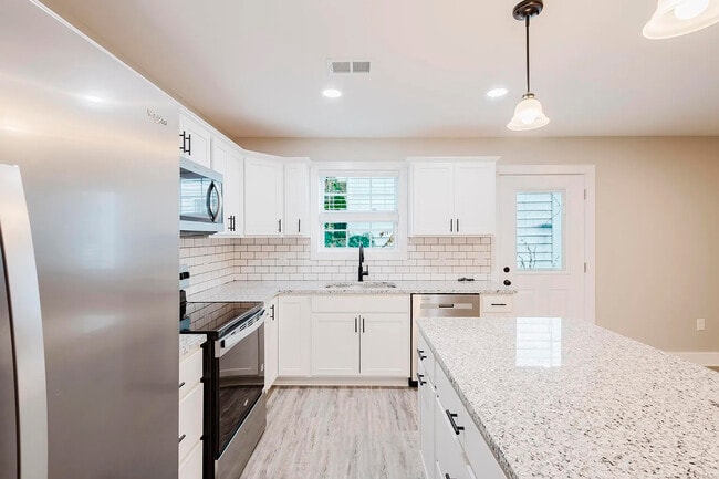 Foto del edificio - 326 Elm St