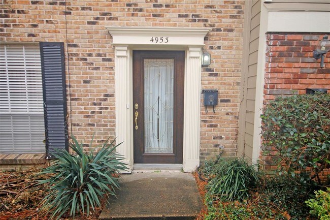 Building Photo - 4953 Lamonte Ln
