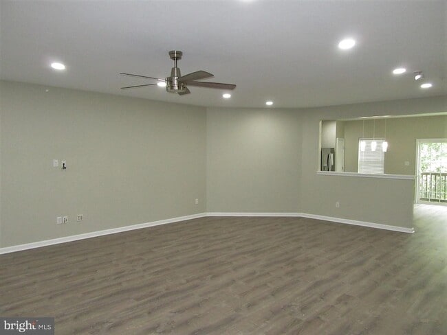 Foto del edificio - 707 S Twin Lakes Blvd