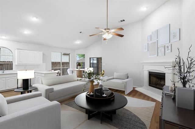 Building Photo - 10260 Los Barros Trail