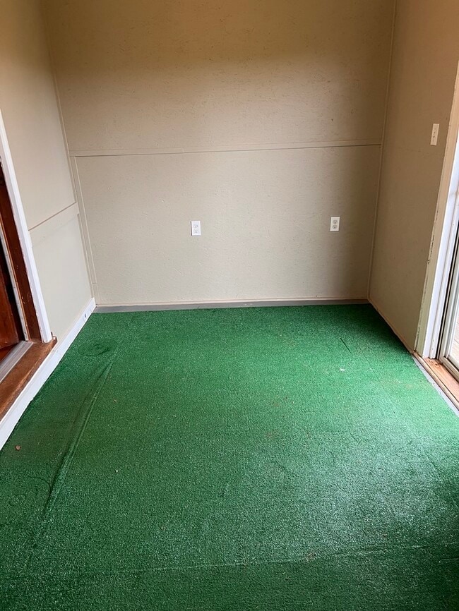 Foto del edificio - Cute 2 bed/ 1 Bath! Available now!