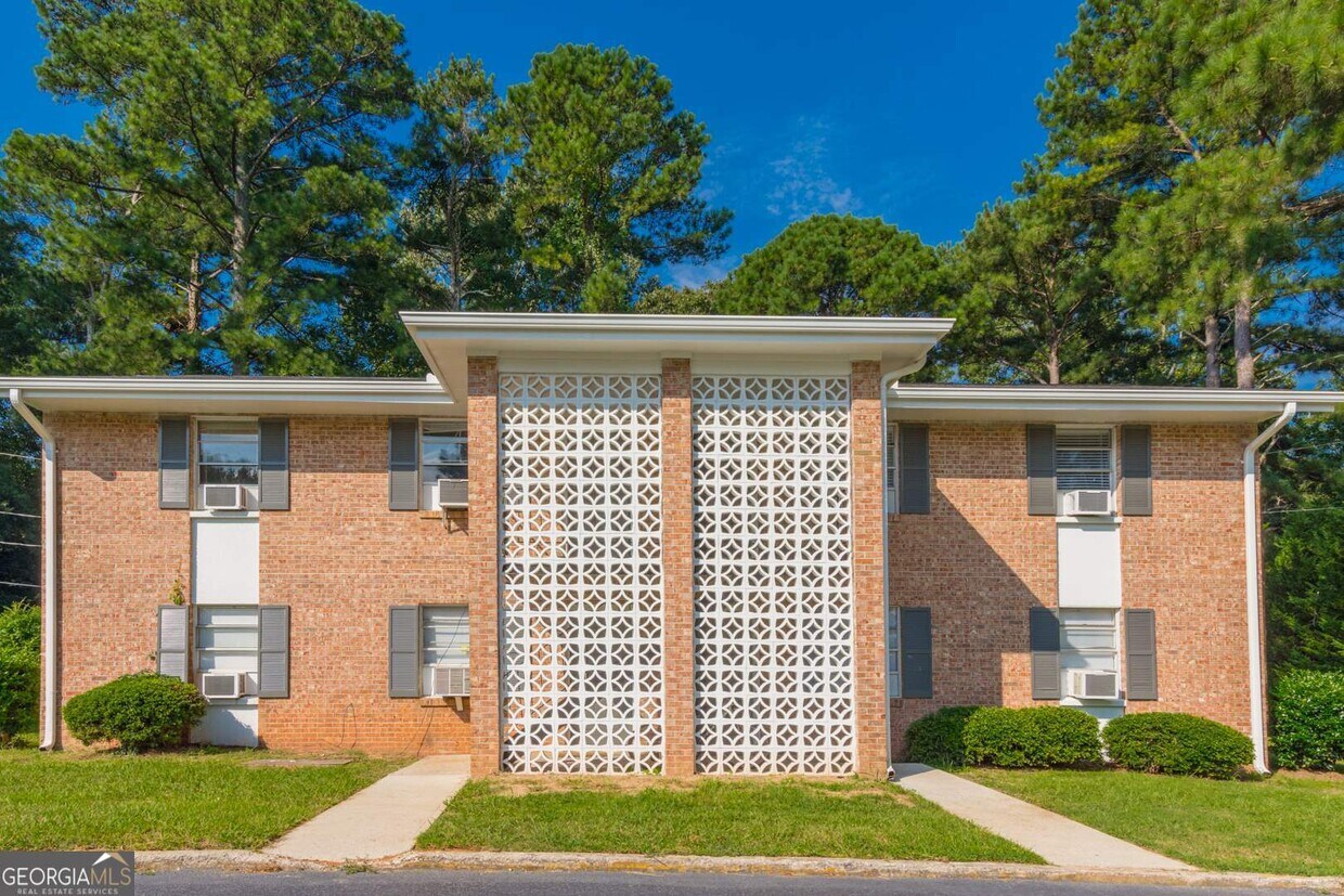 Foto principal - 200 Willow Rd