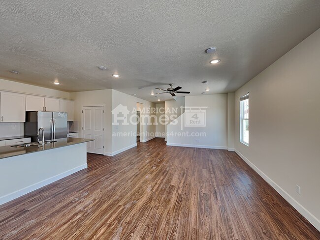 Building Photo - 6082 W Arranmore Drive