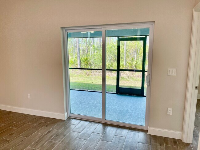 Vista al patio - 24487 Zephyr Ct