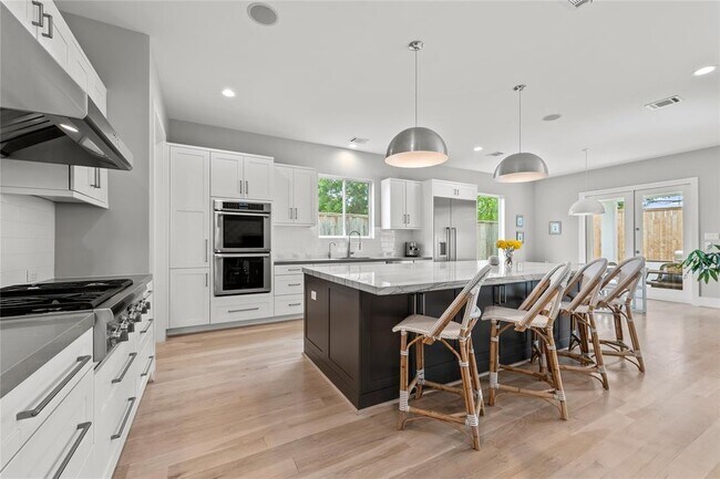 Building Photo - 5337 Pagewood Ln