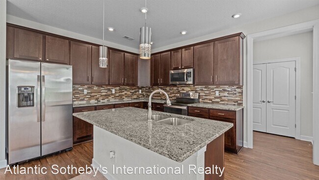 Building Photo - 4 br, 2.5 bath House - 56 Mill Creek Court