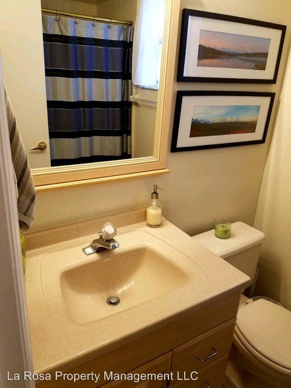 Building Photo - 3 br, 2.5 bath House - 11701 MINTO CT
