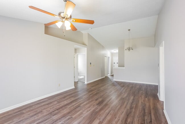 Foto del edificio - 11550 Ross Common Dr