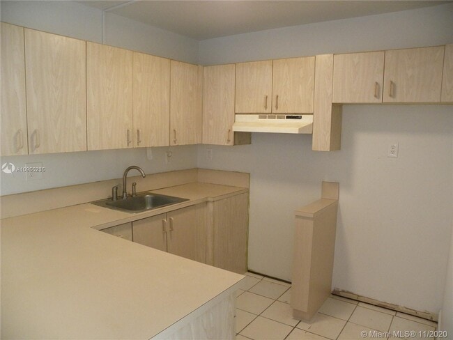 Building Photo - 15690 SW 82nd Cir Ln
