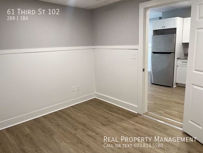 Building Photo - 61 Third St 102-
