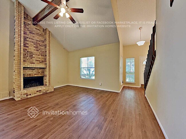 Foto del edificio - 11 Brentwood Oaks Ct