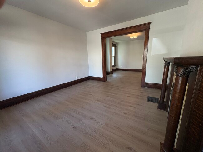 Sala de estar - 67 E Maynard Ave