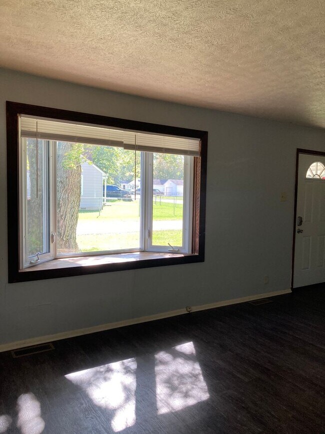 Foto del edificio - **Move in special** 2 bedroom with bonus r...