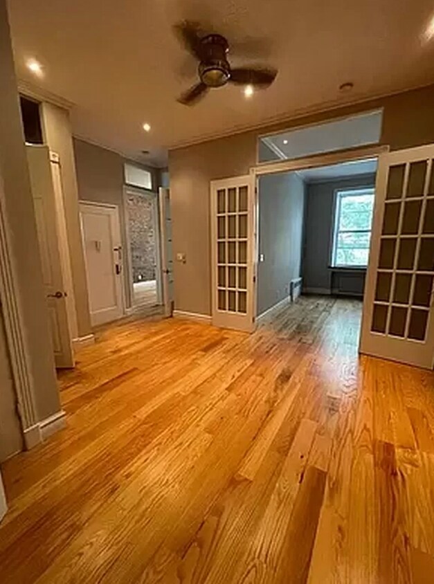 135 E 16th St Unit 3, New York, NY 10003 Apartments in New York, NY