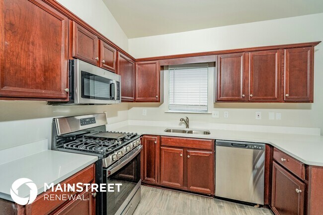 Foto del edificio - 4832 Longmeadow Dr