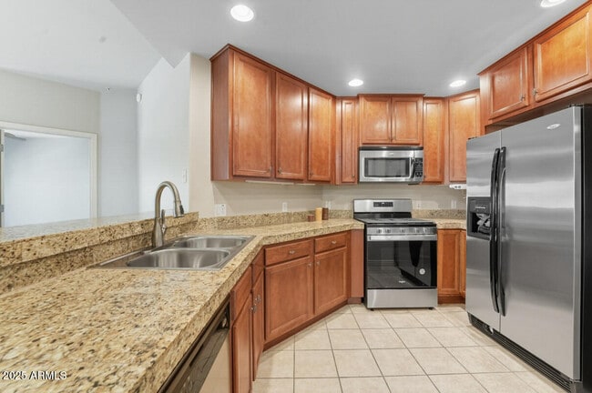 Building Photo - 5450 E Deer Valley Dr