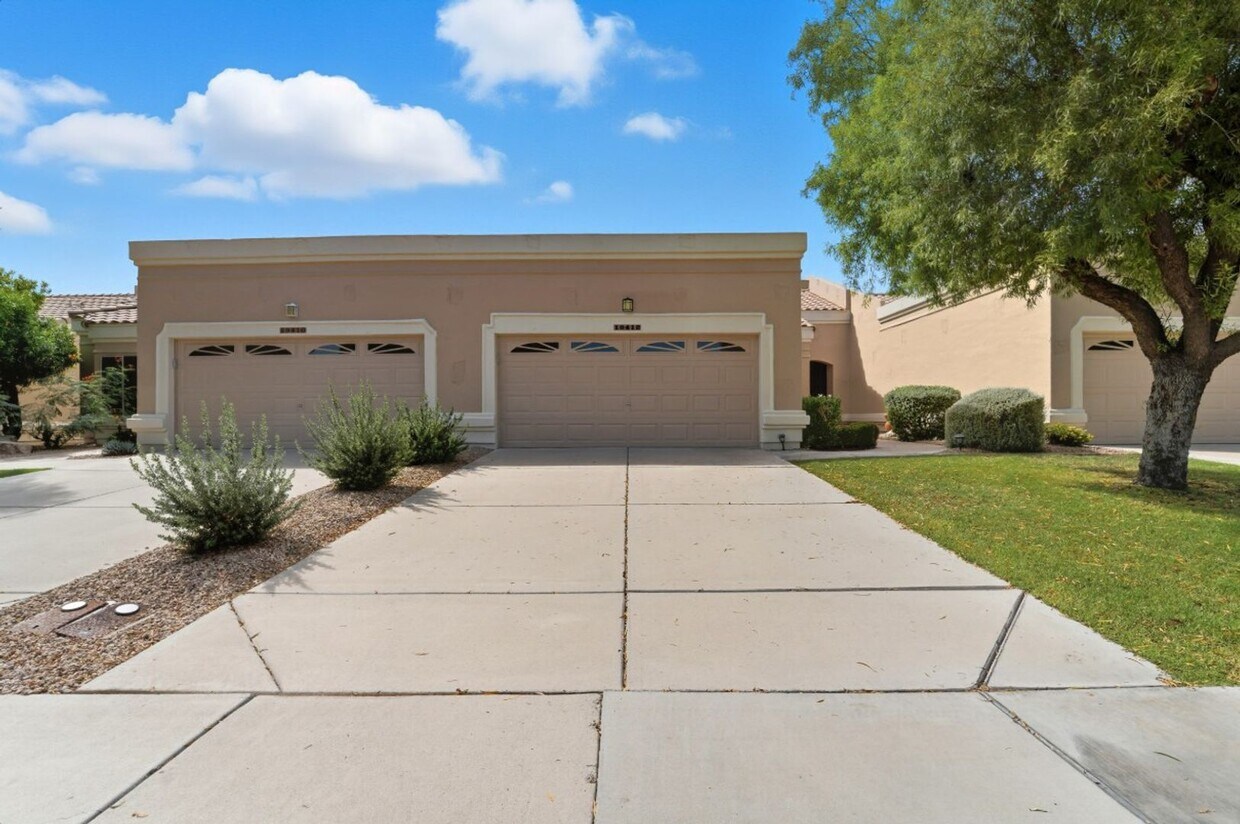 Welcome to this stunning 2-bedroom, 2-bath... - Welcome to this stunning 2-bedroom, 2-bath...