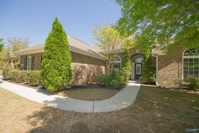 Building Photo - 104 Mill Ridge Dr