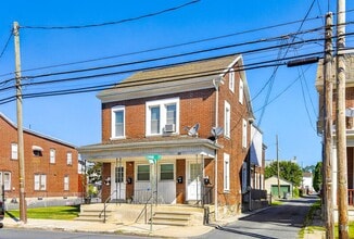 Building Photo - 39 Lehman St