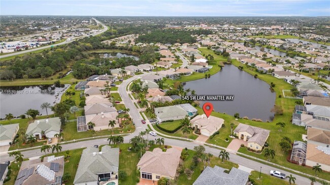 Foto del edificio - Southwest Lake Manatee Way, Port St. Lucie...