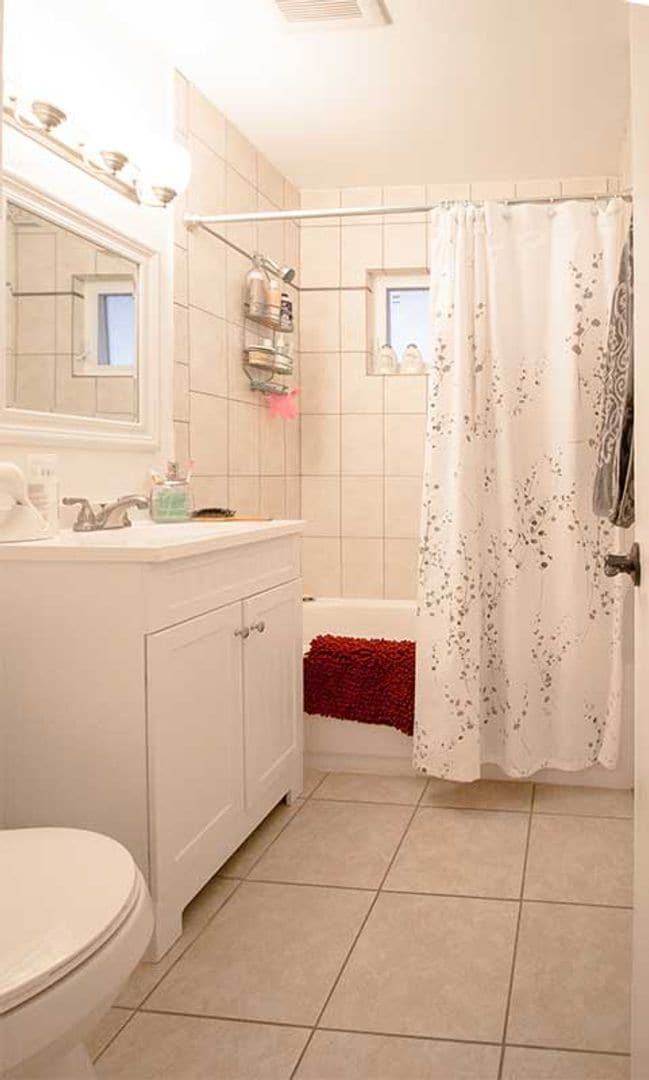 Foto del edificio - 25th Triplex