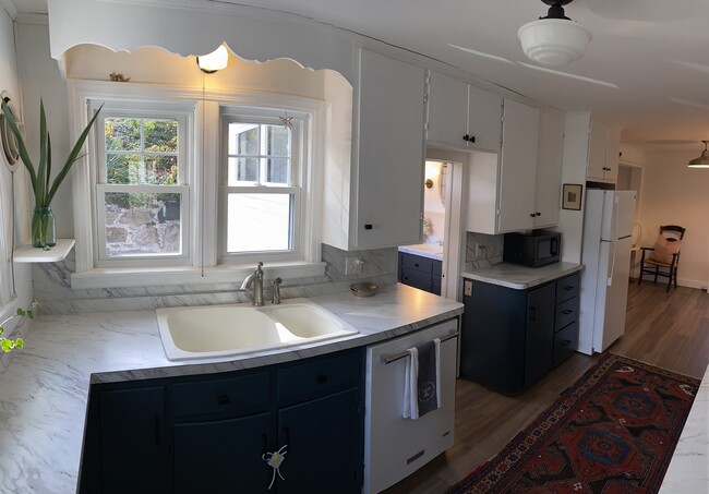 Bathroom off kitchen - 80 Torrington Ave