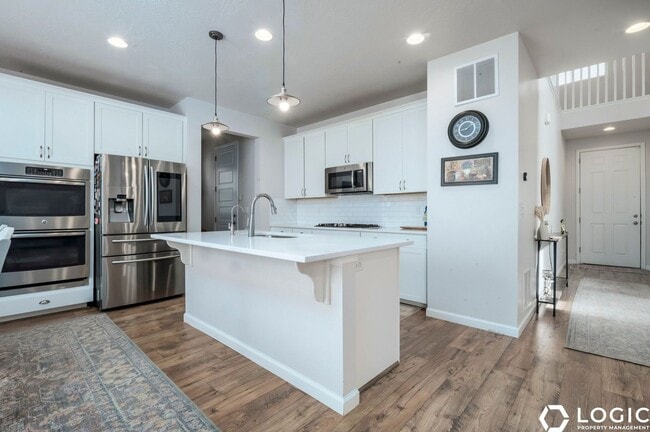 Building Photo - 12092 S Tower Arch Ln