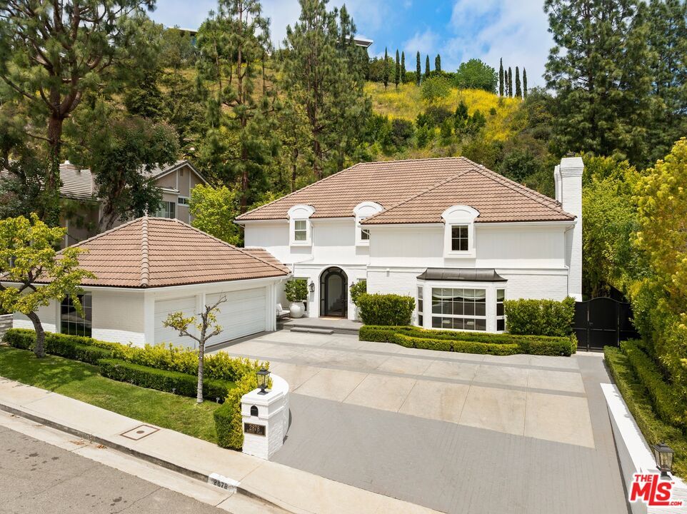 Primary Photo - 2878 Royston Pl