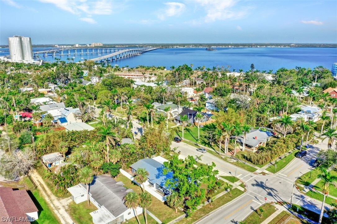 26682674 Michigan Ave, Fort Myers, FL 33916 Townhome Rentals in Fort