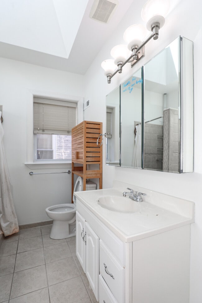 Foto del edificio - 1263 Morse St NE