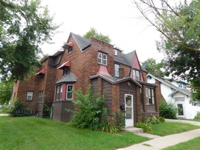 Building Photo - 1104 Minnie St