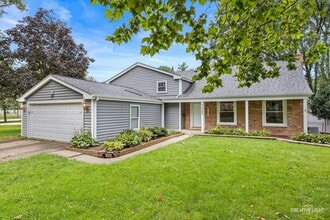 Building Photo - 1333 Briarwood Dr