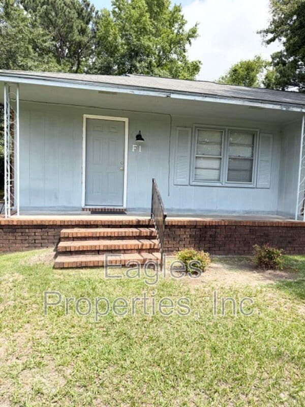 Building Photo - 2803 Warrick Cir