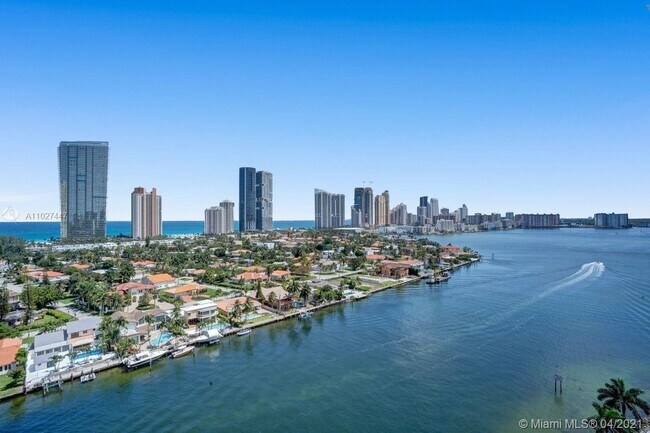 Foto del edificio - 19195 Mystic Pointe Dr