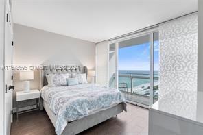 Foto del edificio - 6801 Collins Ave