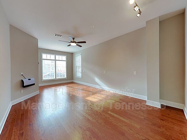 Building Photo - 3007 Rural Plains Cir