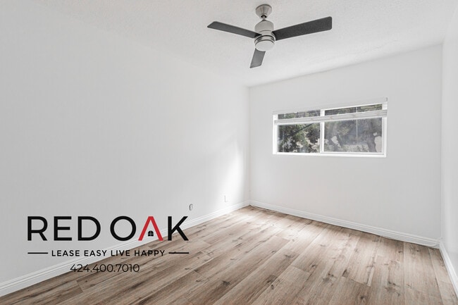 Foto del edificio - 12460 Lakewood Blvd