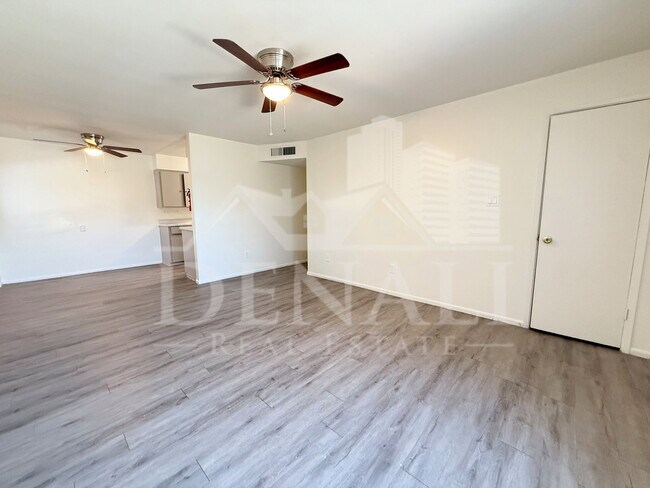 Foto del edificio - 4719 N 15th Ave
