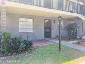 Building Photo - 3092 Sir Hamilton Cir