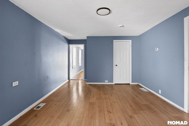 Building Photo - 20 Cady St